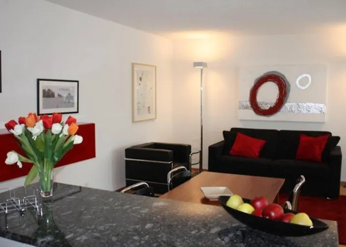 Executive 1bd Flat In Center - Hoesch 3 Апартаменты *