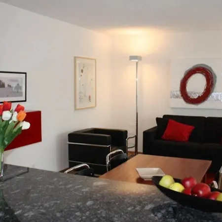 Executive 1bd Flat In Center - Hoesch 3 Appartamento *