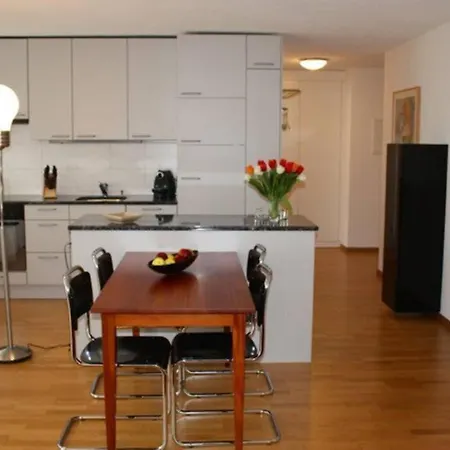Executive 1bd Flat In Center - Hoesch 3 Apartamento *