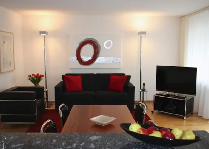 Executive 1bd Flat In Center - Hoesch 3 Апартаменти *